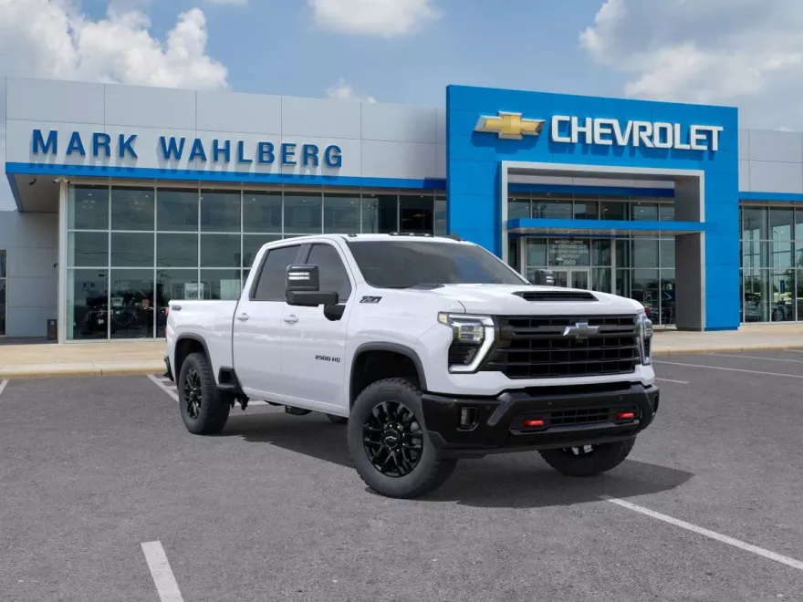 2025 Chevrolet Silverado 2500HD LT photo 1