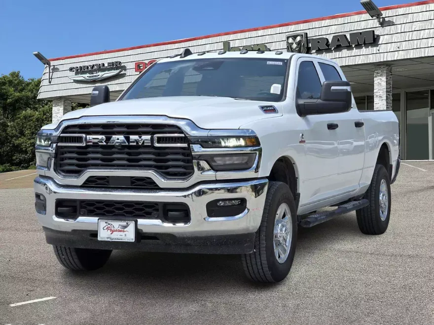 2025 Ram 2500 Tradesman photo 1