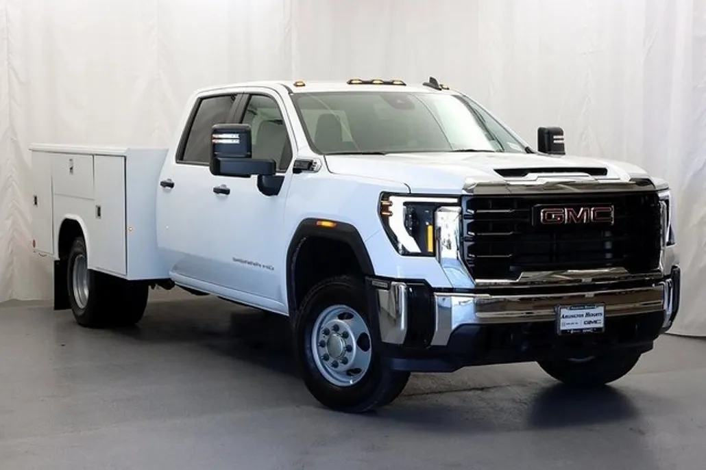 2025 Gmc Sierra 3500 HD Pro photo 1