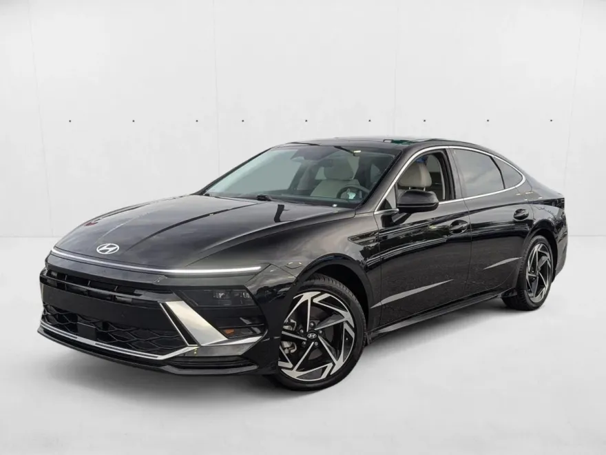 2024 Hyundai Sonata SEL photo 1