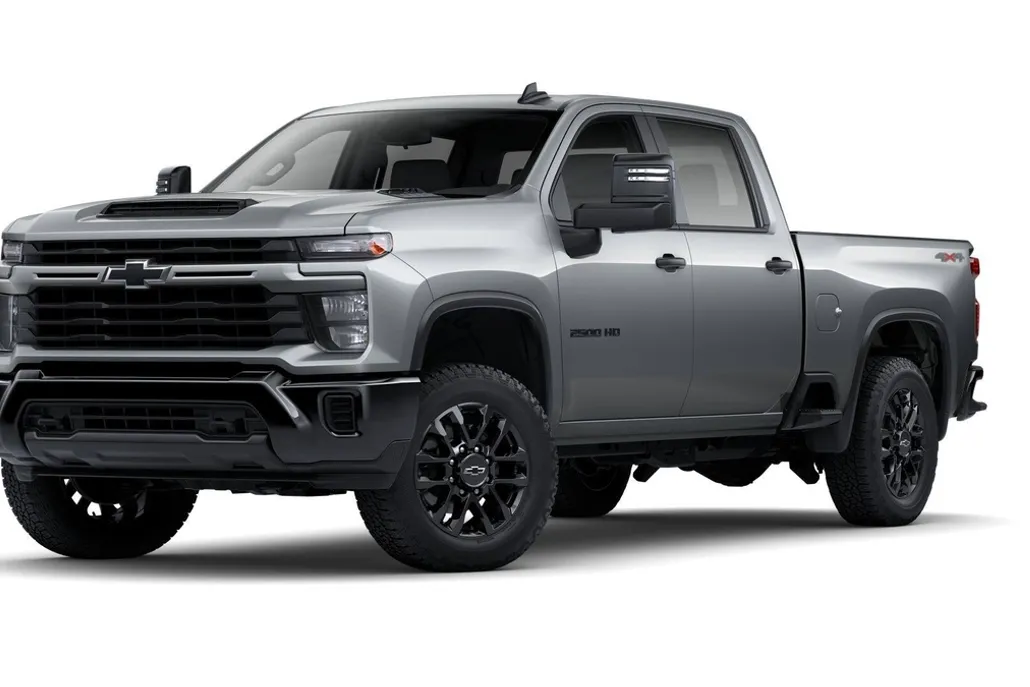 2025 Chevrolet Silverado 2500HD Custom photo 1