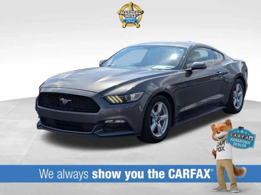 2016 Ford Mustang V6 photo 1