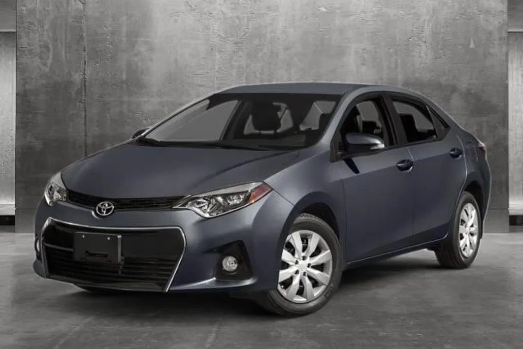 2014 Toyota Corolla Plus photo 1