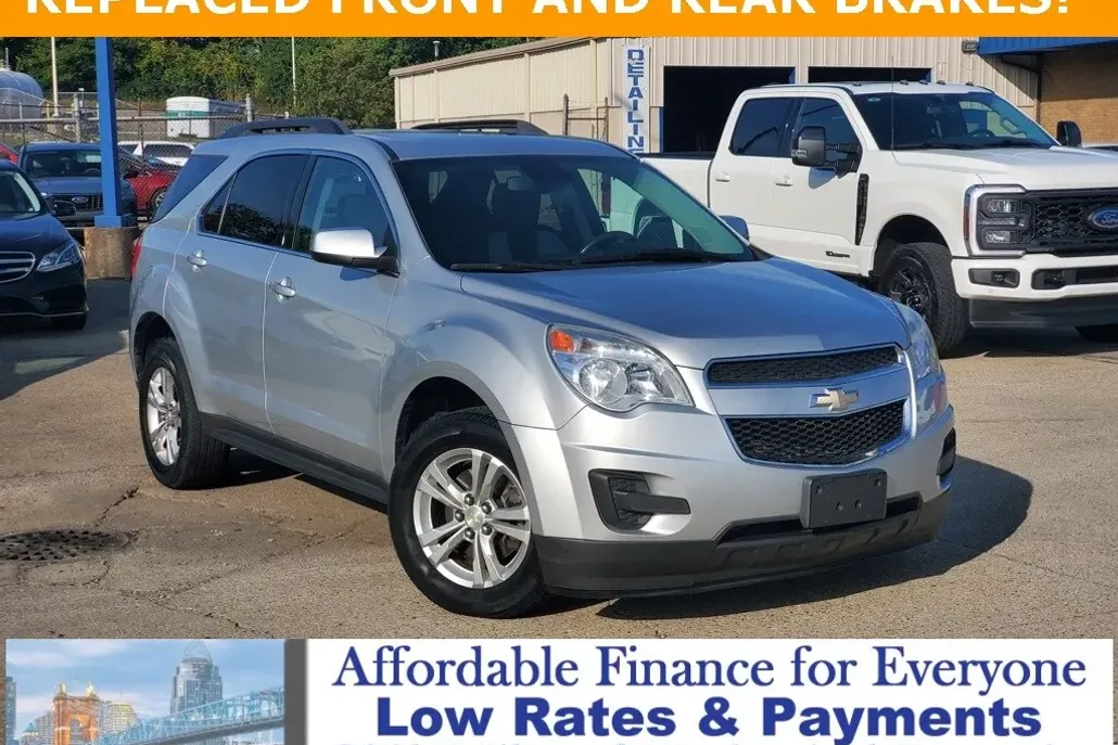 2015 Chevrolet Equinox LT photo 1