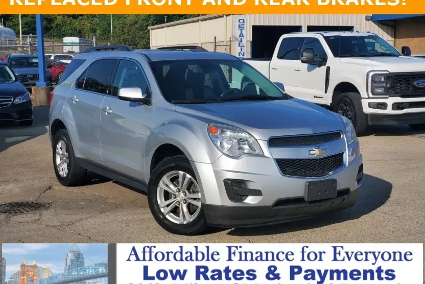 2015 Chevrolet Equinox LT photo 1