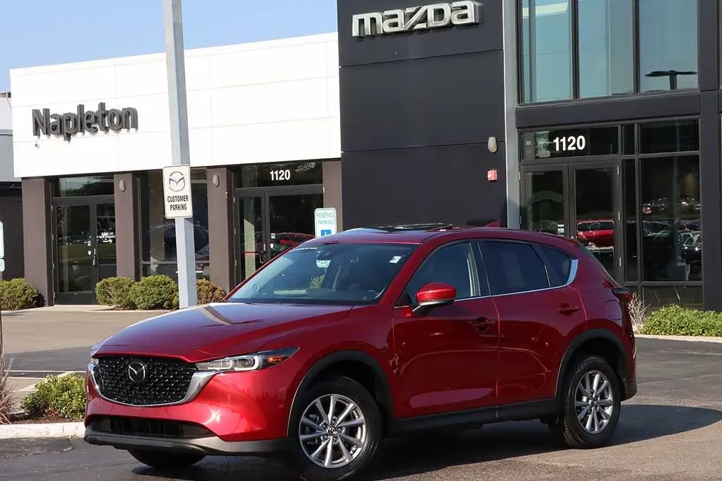 2022 Mazda CX-5 2.5 S Preferred photo 1