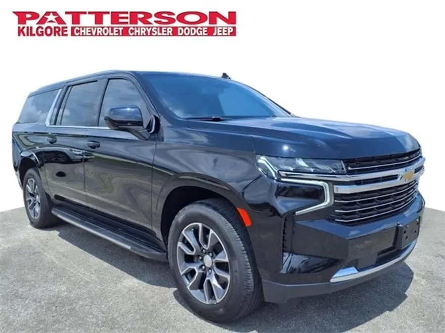 2021 Chevrolet Suburban LT photo 1