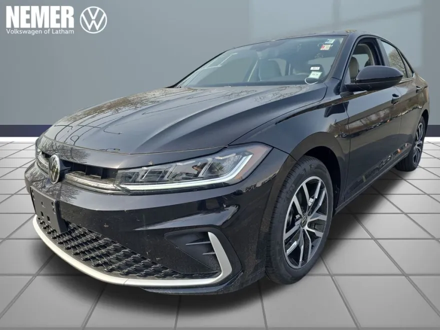 2025 Volkswagen Jetta 1.5T SE photo 1