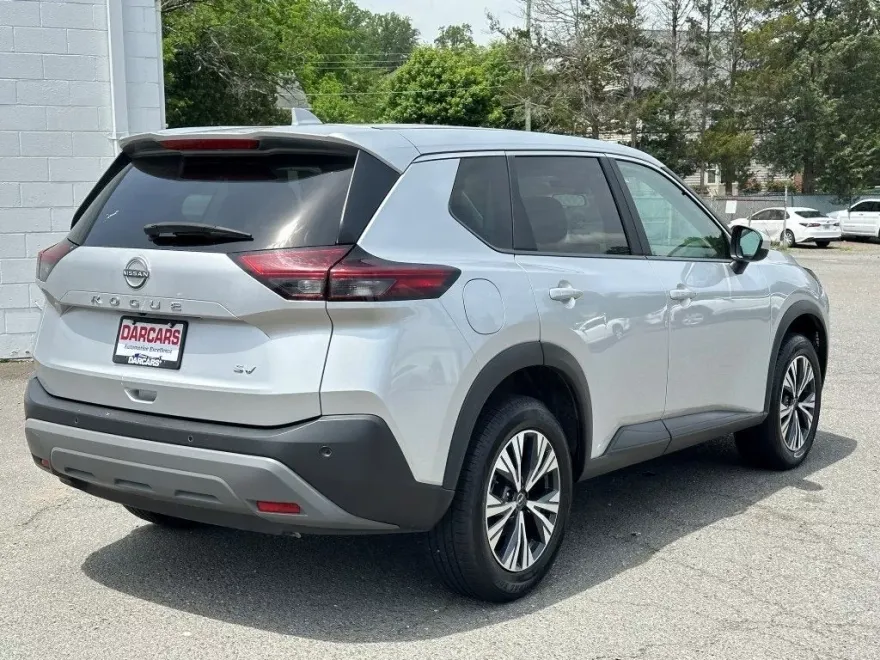 2023 Nissan Rogue SV photo 7