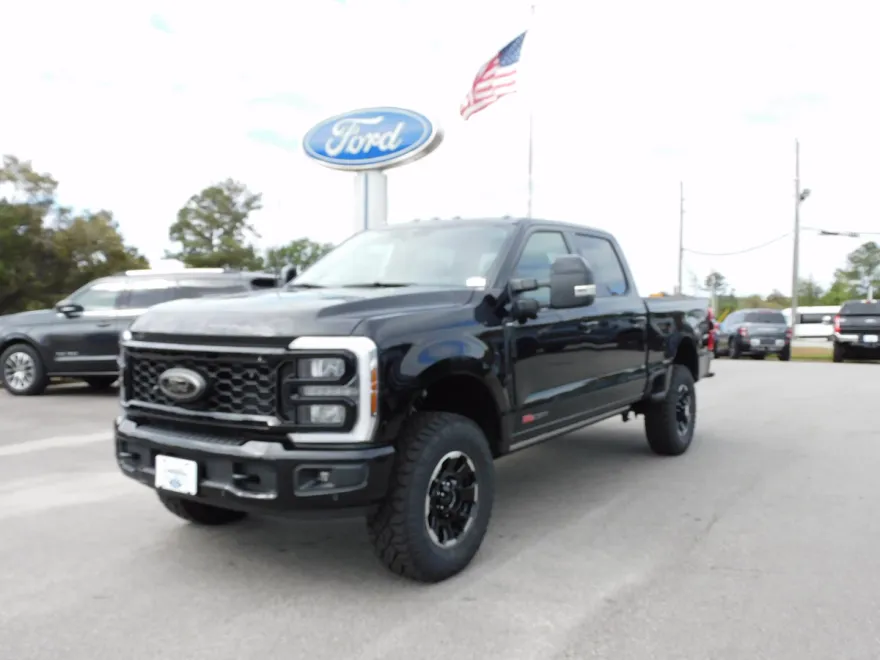 2026 Ford F-250 photo 1