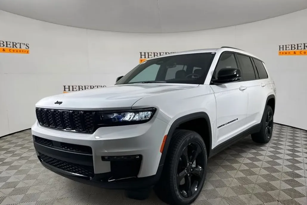 2025 Jeep Grand Cherokee Limited photo 1