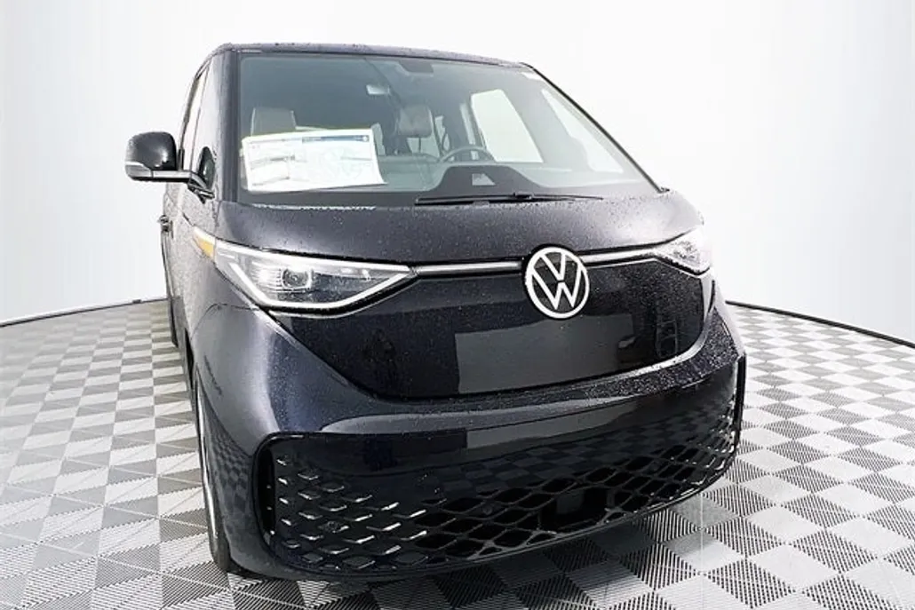 2025 Volkswagen ID. Buzz Pro S photo 1