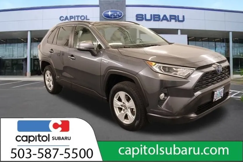 2020 Toyota RAV4 Hybrid XLE photo 1