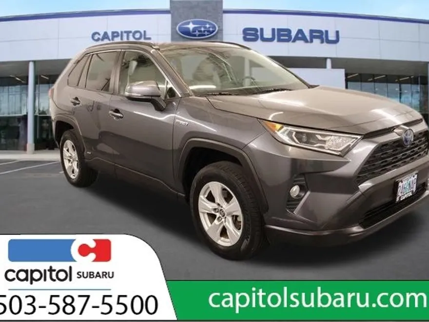 2020 Toyota RAV4 Hybrid XLE photo 1