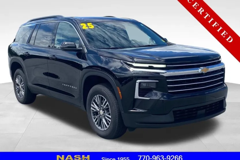 2025 Chevrolet Traverse photo 1