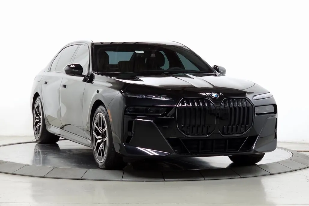 2025 Bmw 760i xDrive photo 1