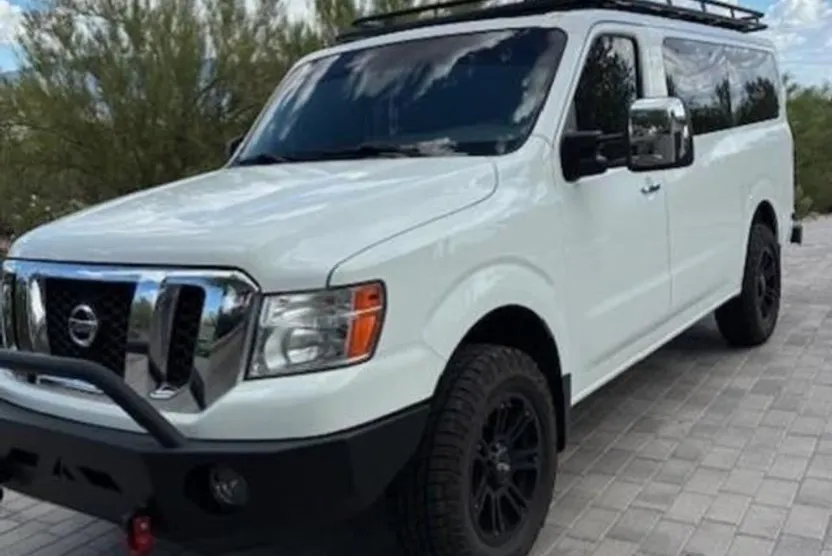 2014 Nissan NV3500 photo 1