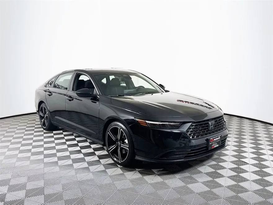 2023 Honda Accord Hybrid Sport photo 1