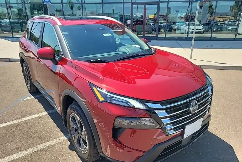 2025 Nissan Rogue SV photo 1