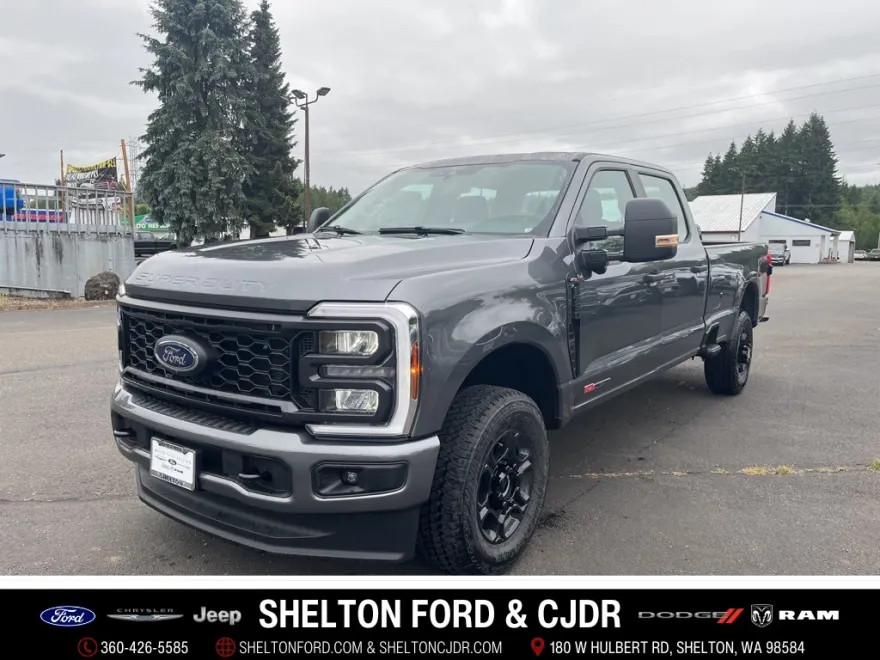2025 Ford F-350 XL photo 1