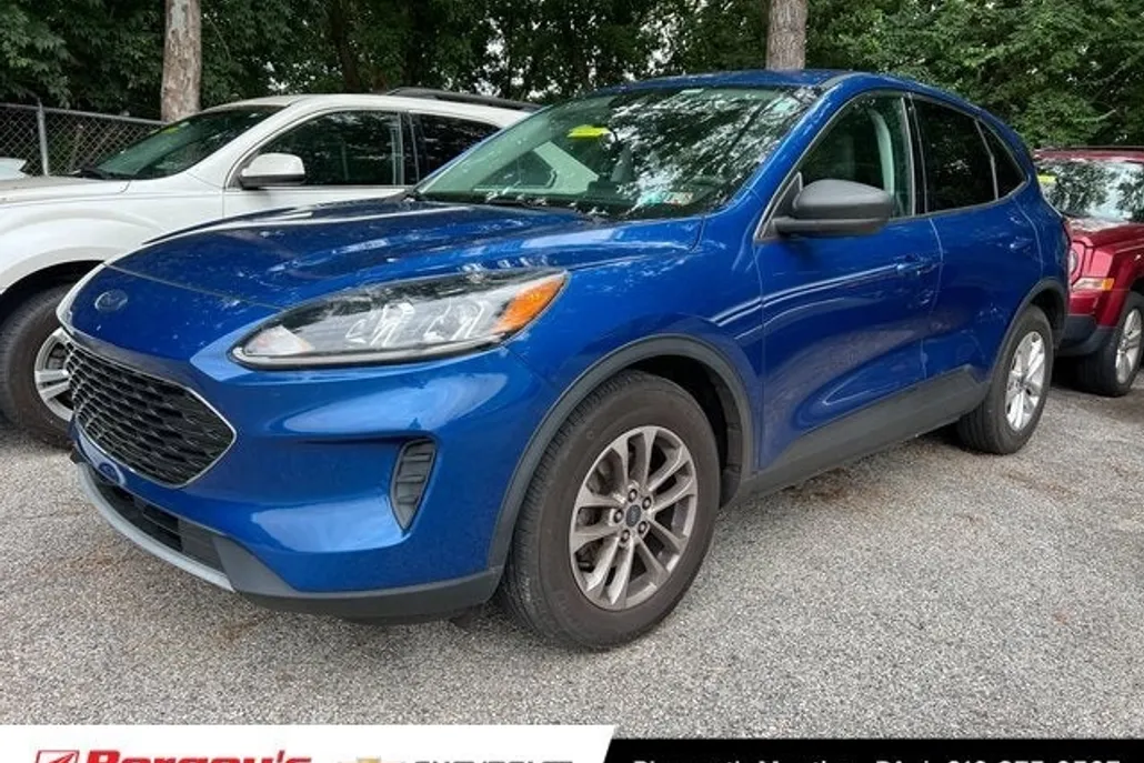 2022 Ford Escape SE photo 1