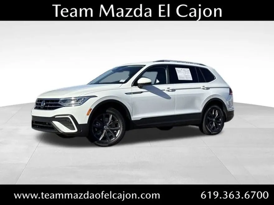 2022 Volkswagen Tiguan SE photo 1