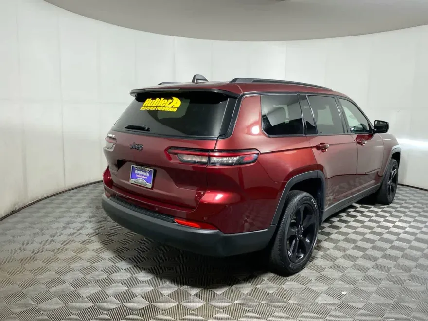 2023 Jeep Grand Cherokee Altitude photo 1