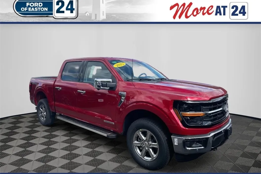 2025 Ford F-150 XLT photo 1