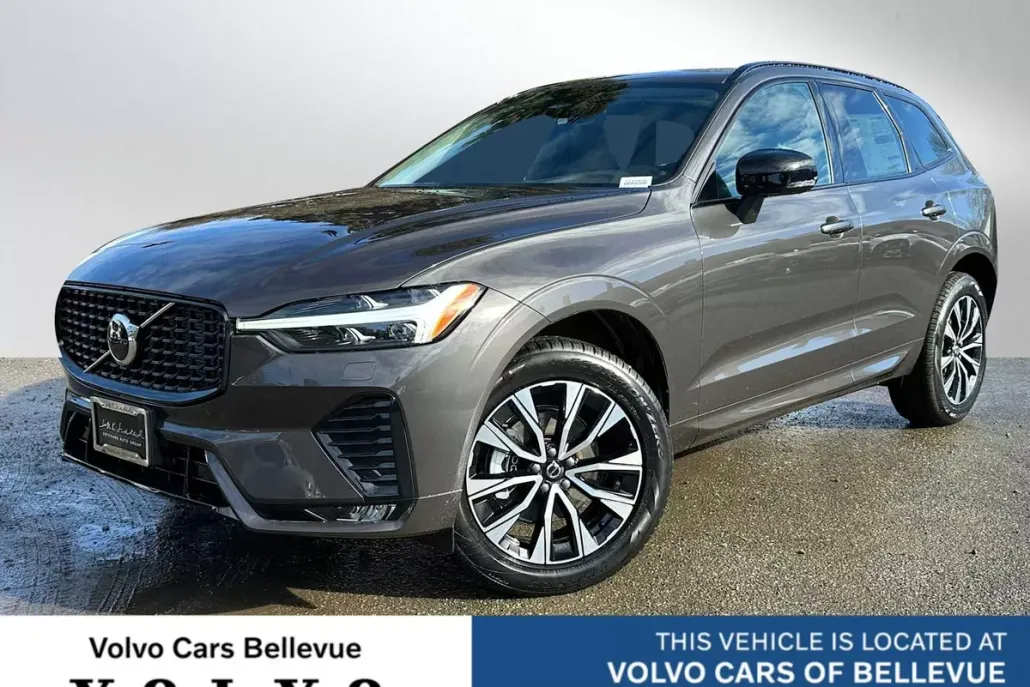2025 Volvo XC60 B5 Core photo 1