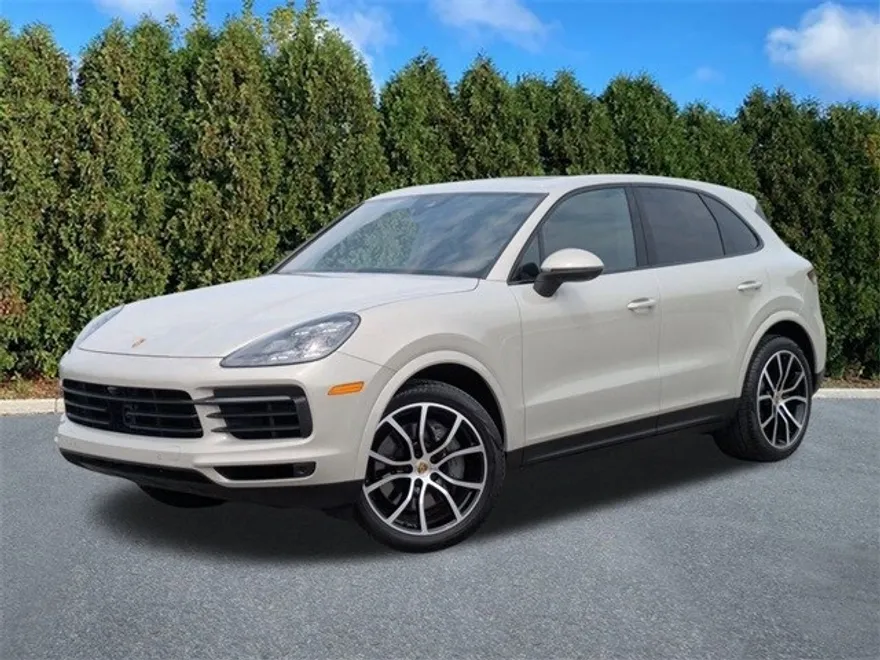 2021 Porsche Cayenne S photo 1