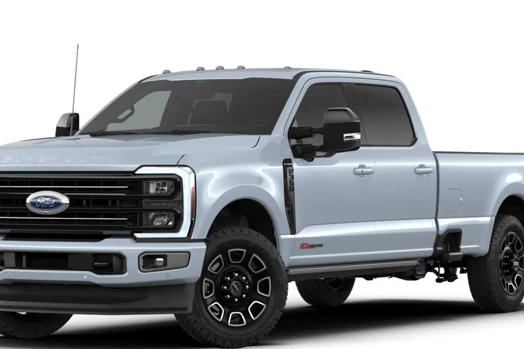 2026 Ford F-350 Platinum photo 1