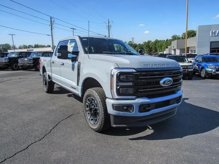 2026 Ford F-350 photo 1