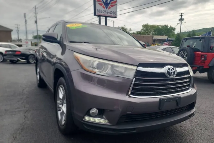 2015 Toyota Highlander Limited photo 1