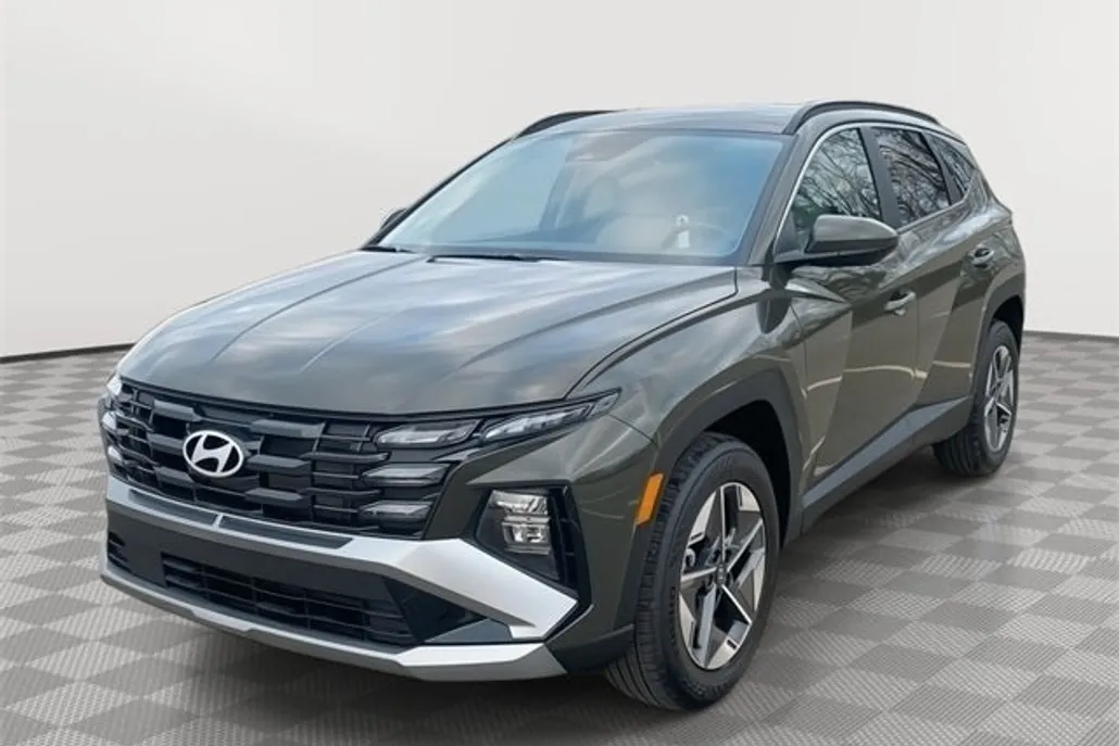 2025 Hyundai Tucson SEL photo 1