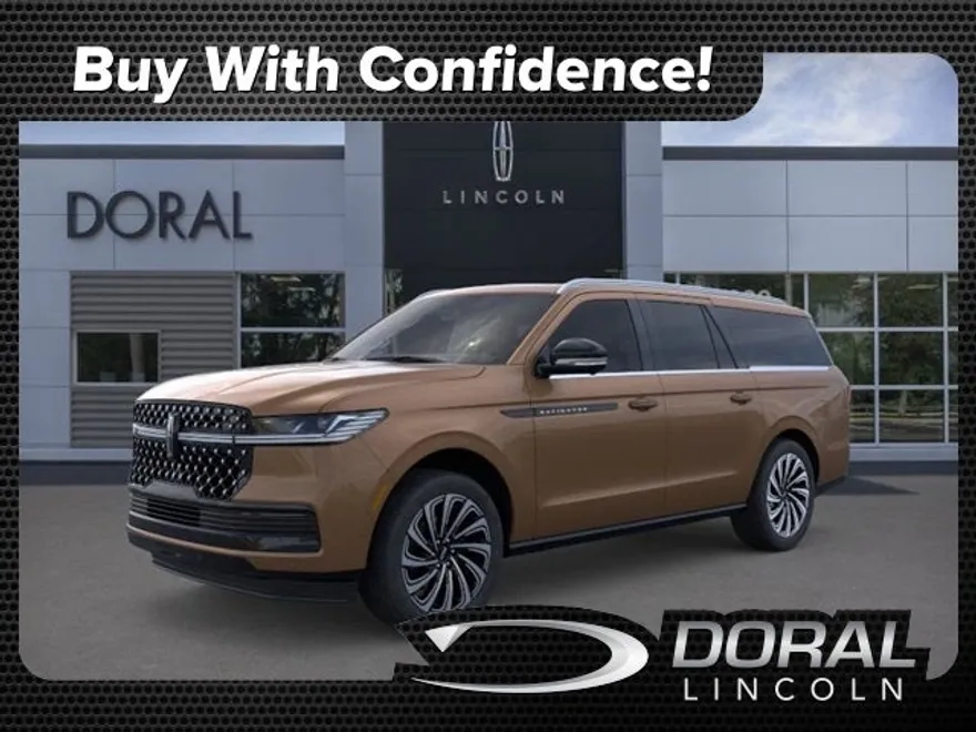 2025 Lincoln Navigator Black Label photo 1