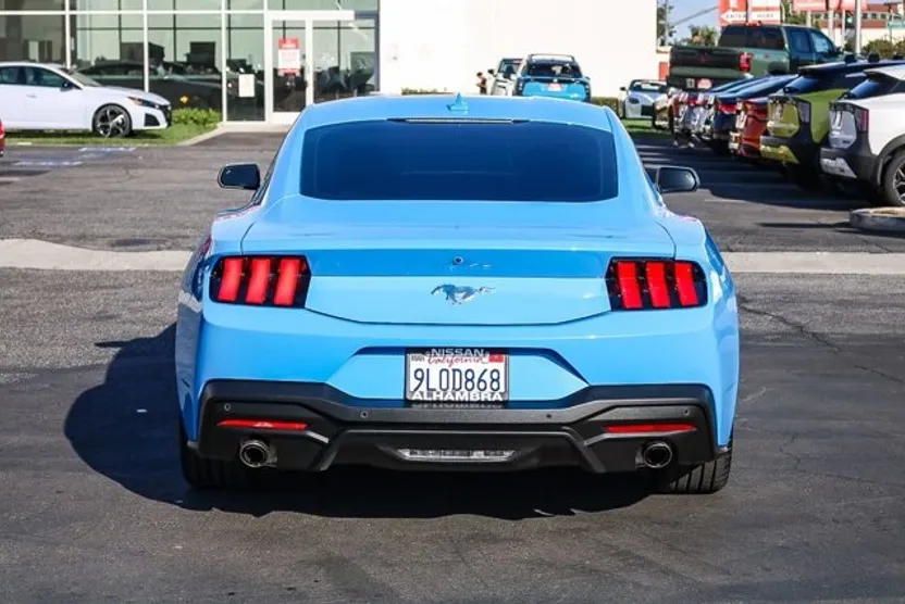 2024 Ford Mustang EcoBoost photo 1