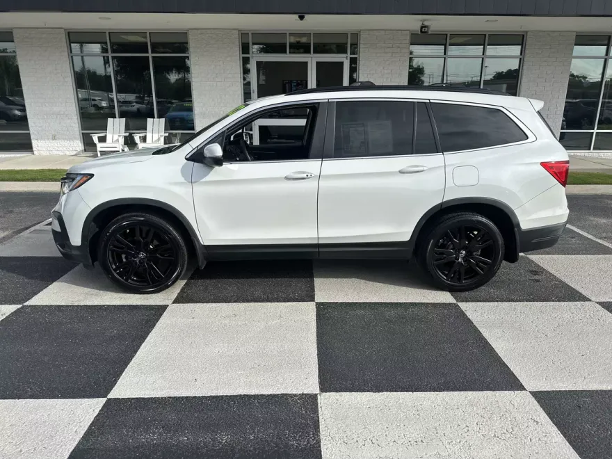 2022 Honda Pilot Special Edition photo 1