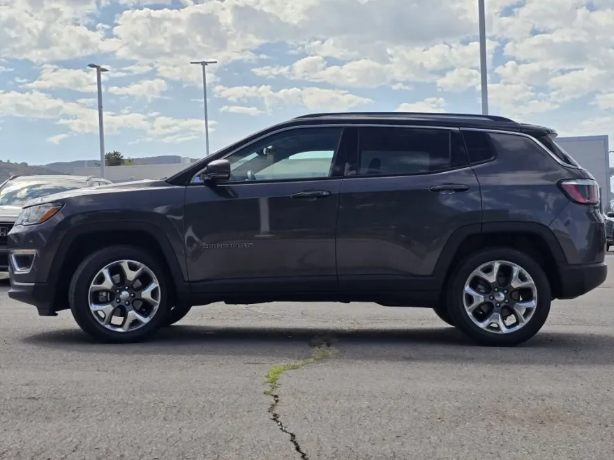 2019 Jeep Compass Limited photo 1