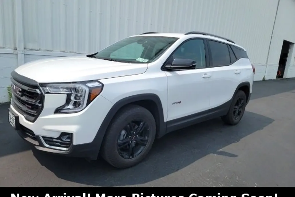 2022 Gmc Terrain AT4 photo 1