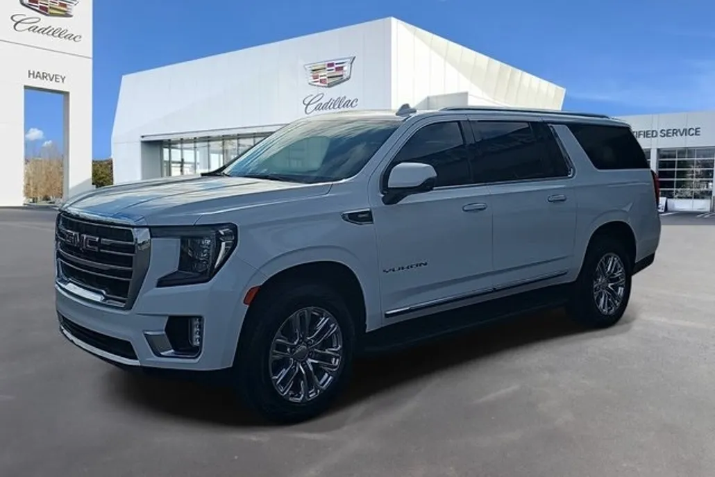 2022 Gmc Yukon XL SLT photo 1