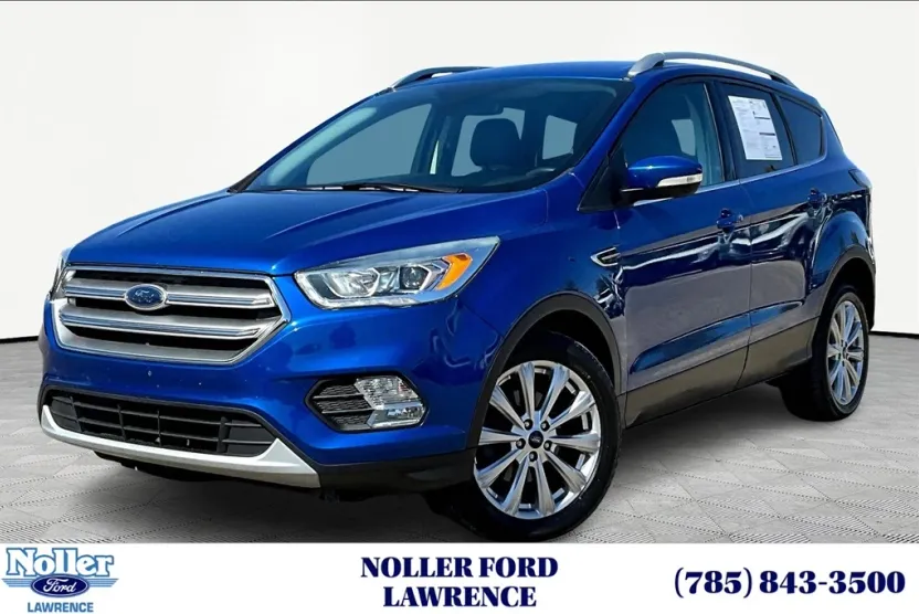 2017 Ford Escape Titanium photo 1