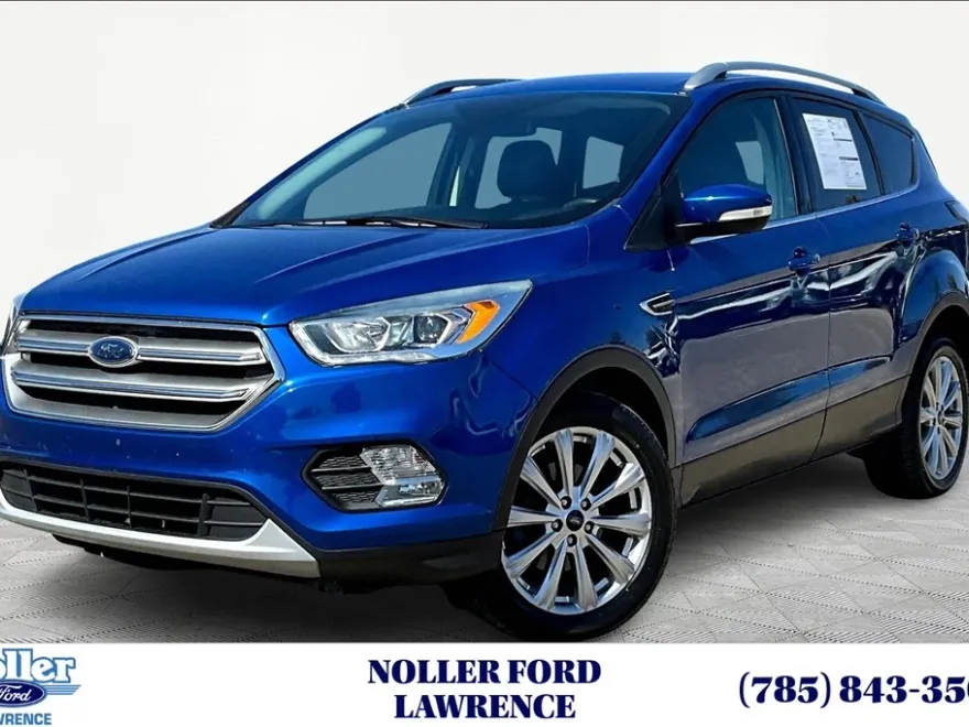 2017 Ford Escape Titanium photo 1