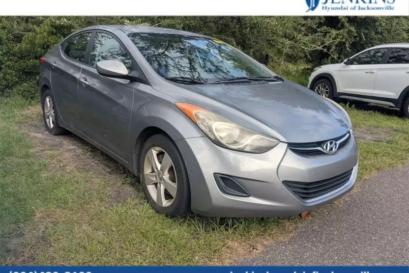 2011 Hyundai Elantra GLS photo 1