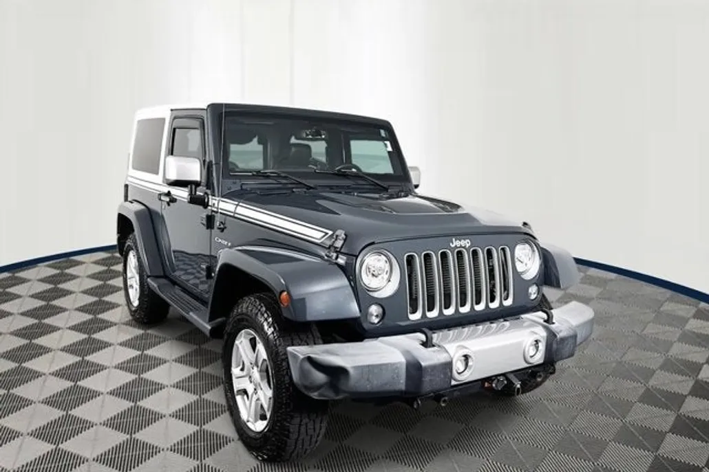 2017 Jeep Wrangler Chief photo 1