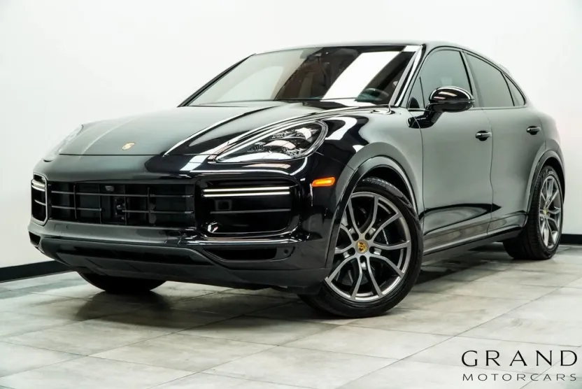 2021 Porsche Cayenne Coupe Turbo photo 1