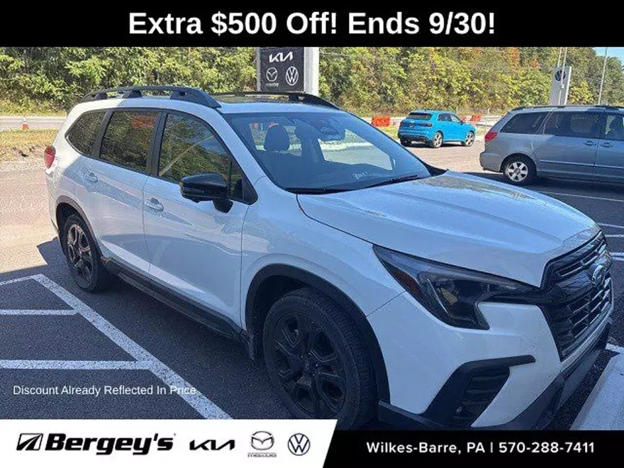 2023 Subaru Ascent Onyx Edition photo 1