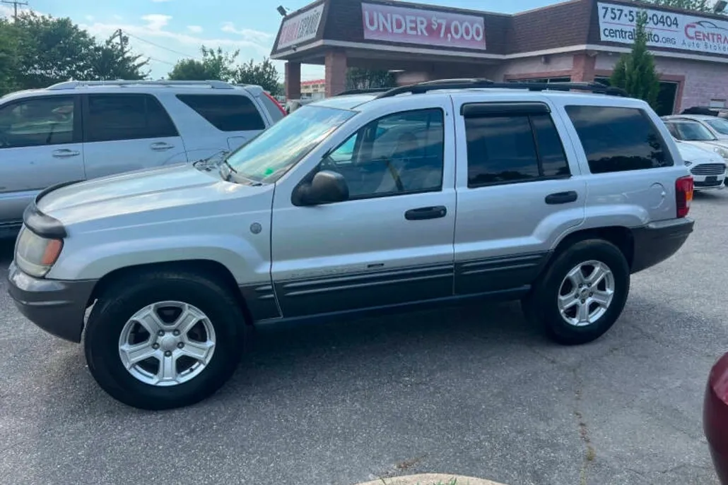 2004 Jeep Grand Cherokee Special Edition photo 1