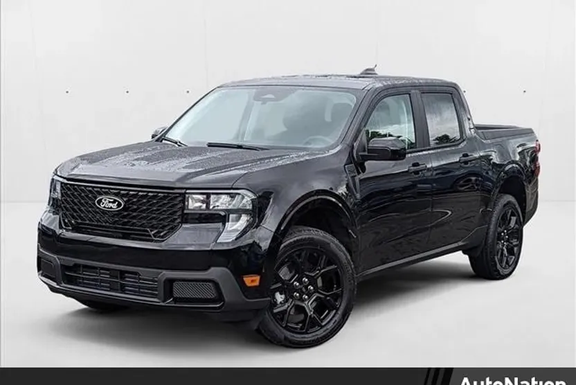 2025 Ford Maverick XLT photo 1