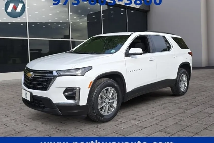 2023 Chevrolet Traverse Cloth photo 1