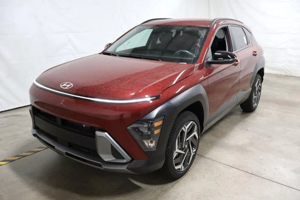 2026 Hyundai Kona SEL photo 1